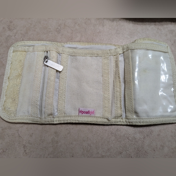Rip curl Wallet - Picture 2 of 6